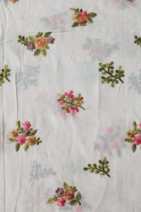 گلدوزی روی پارچه تترون